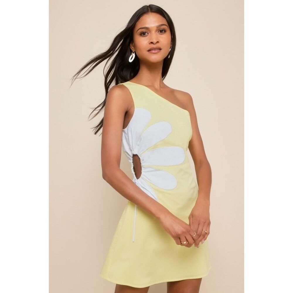 Lulus Sunny Design Yellow Cutout Flower One-shoulder Mini Dress - Size L